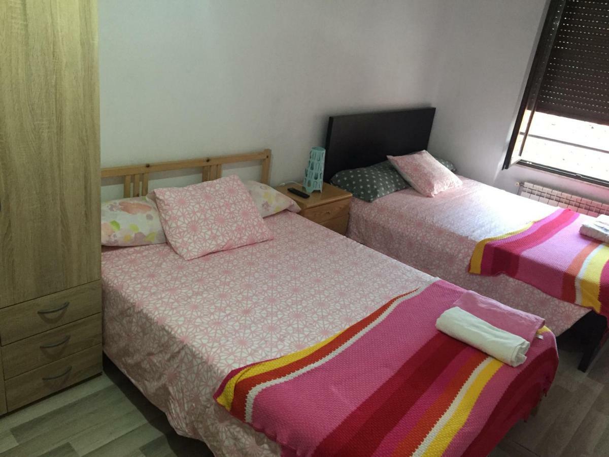 Piso En El Humedo, Al Lado Plaza Mayor Leon Ngoại thất bức ảnh