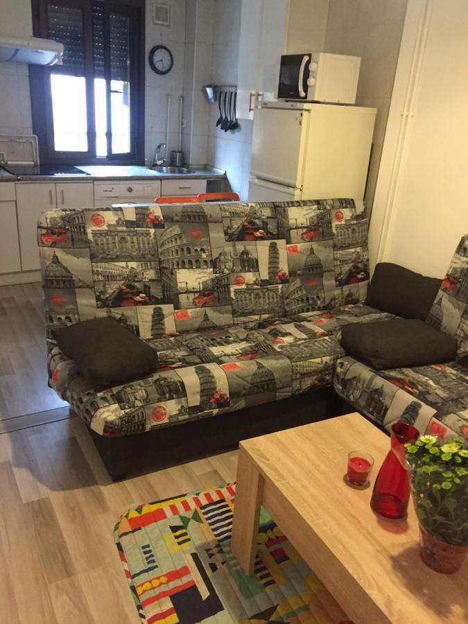 Piso En El Humedo, Al Lado Plaza Mayor Leon Ngoại thất bức ảnh