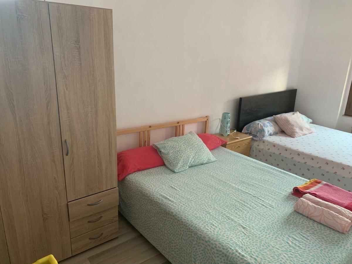 Piso En El Humedo, Al Lado Plaza Mayor Leon Ngoại thất bức ảnh